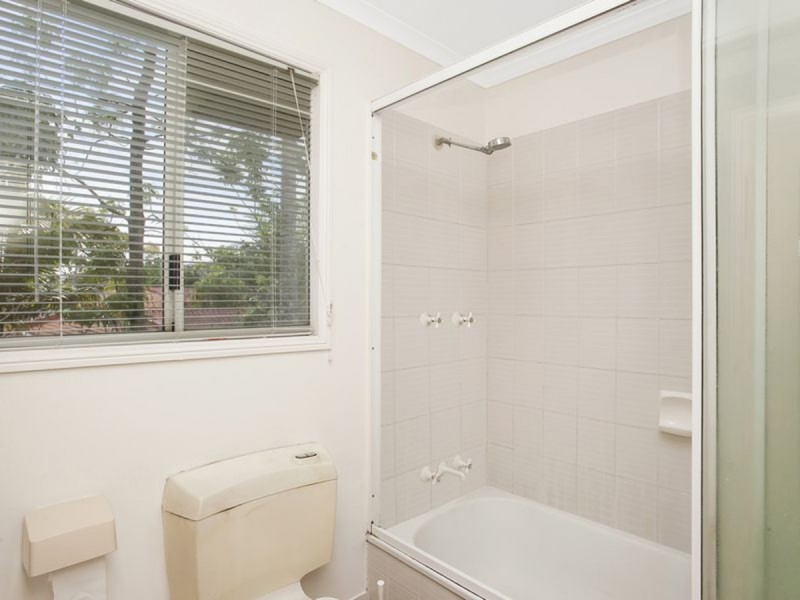 1/2 Kilpatrick Court, Highland Park QLD 4211