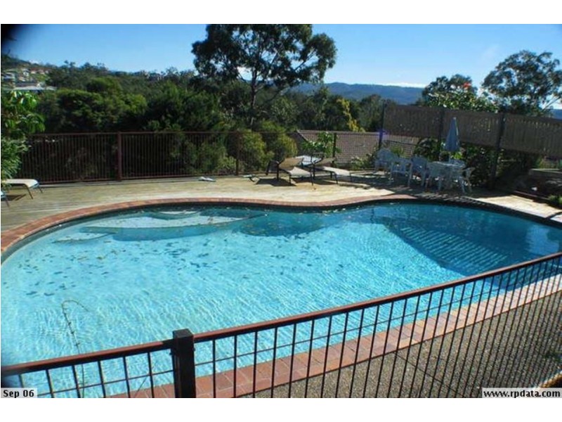 1/2 Kilpatrick Court, Highland Park QLD 4211