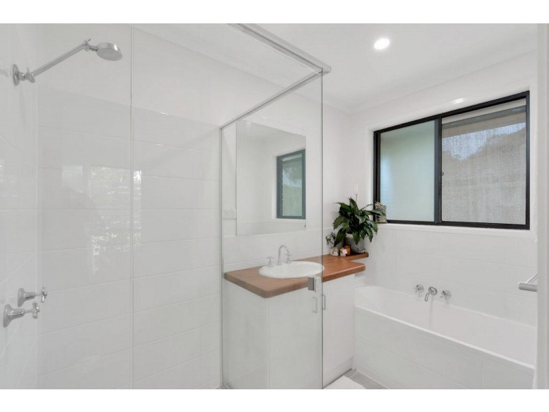 16 Balyando Drive, Nerang QLD 4211