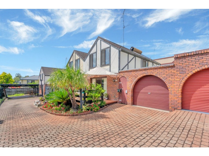 2/8 Martin Street, Nerang QLD 4211