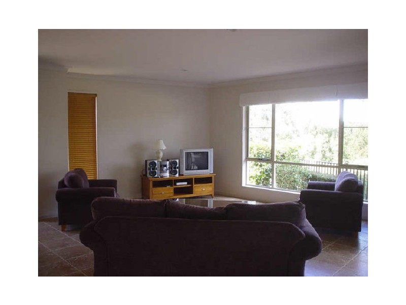 45 Riverwood Drive, Ashmore QLD 4214