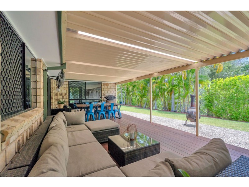 8 The Oval Drive, Mount Nathan QLD 4211