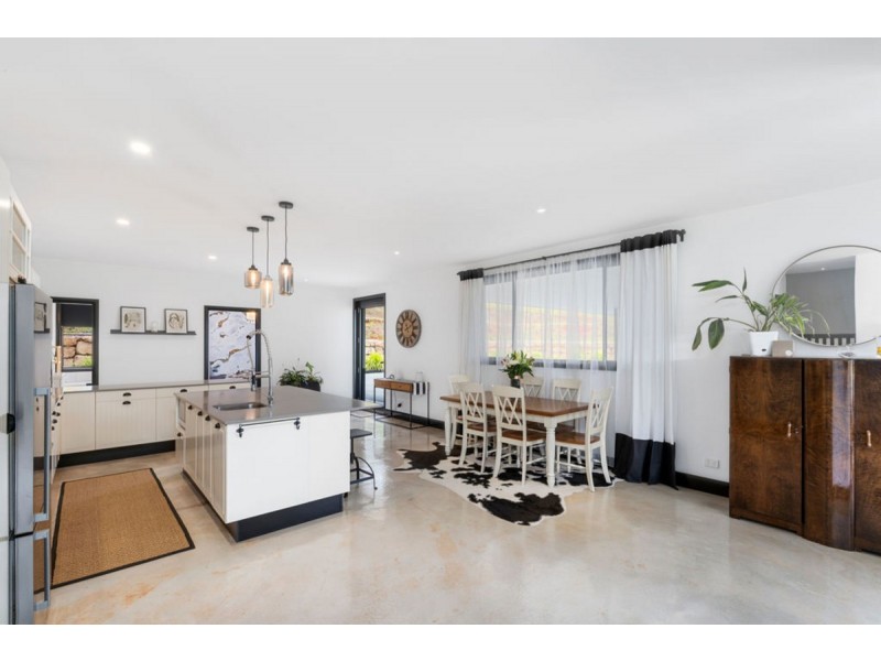 2-14 Acacia Court, Beechmont QLD 4211