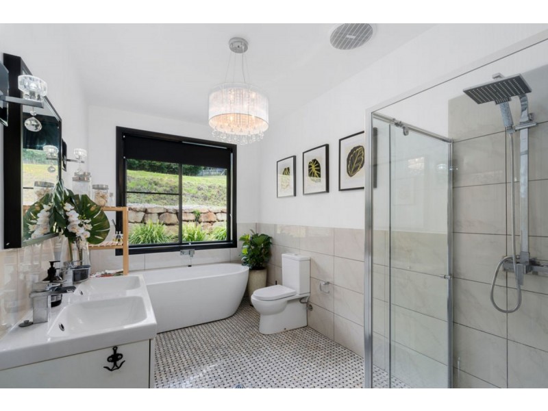 2-14 Acacia Court, Beechmont QLD 4211