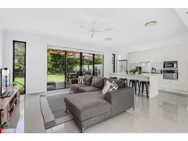 15/323 Bayview Street, Hollywell QLD 4216