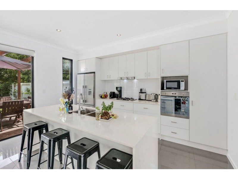 15/323 Bayview Street, Hollywell QLD 4216