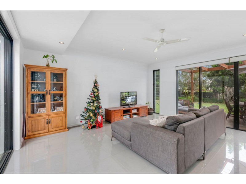 15/323 Bayview Street, Hollywell QLD 4216