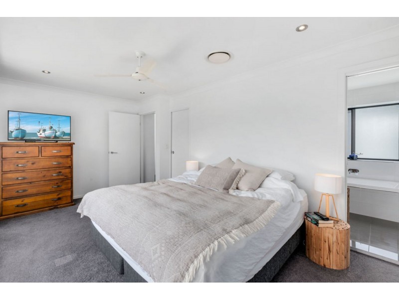 15/323 Bayview Street, Hollywell QLD 4216