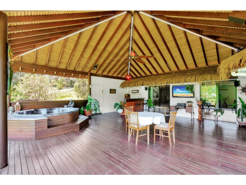 9 Venn Court, Mount Nathan QLD 4211