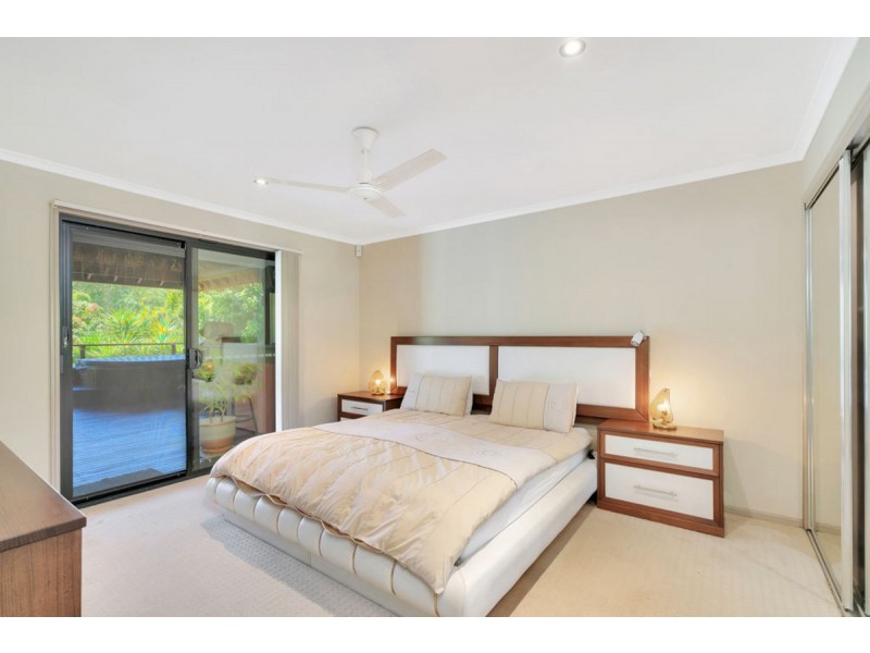 9 Venn Court, Mount Nathan QLD 4211