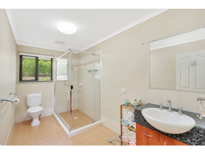 9 Venn Court, Mount Nathan QLD 4211