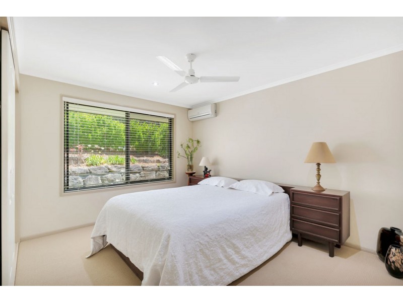 9 Venn Court, Mount Nathan QLD 4211