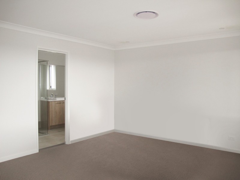 23 Belconnen Drive, Pimpama QLD 4209