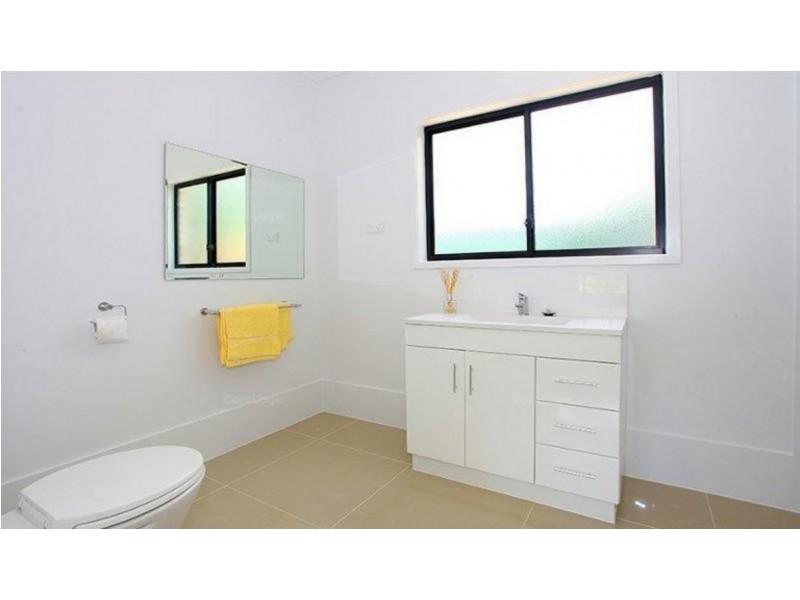 13b Koola Drive, Nerang QLD 4211