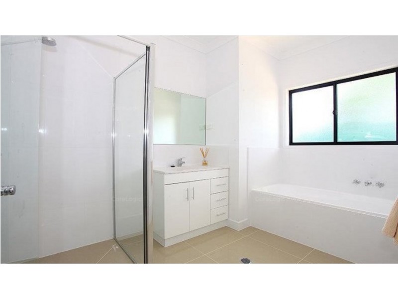 13b Koola Drive, Nerang QLD 4211