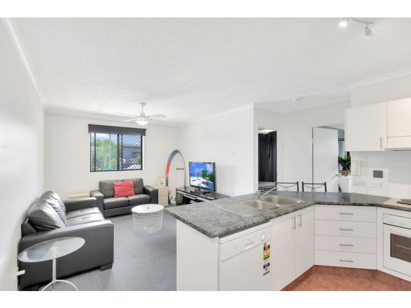 5/10-12 Bath Street, Labrador QLD 4215