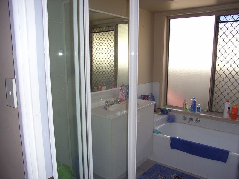 100 Teasdale Drive, Nerang QLD 4211