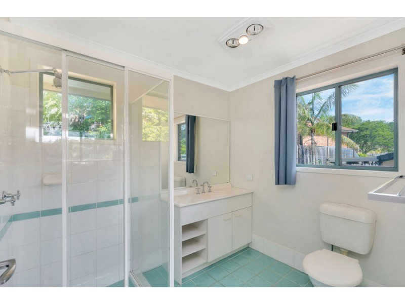 14 Pacific Pines Boulevard, Pacific Pines QLD 4211