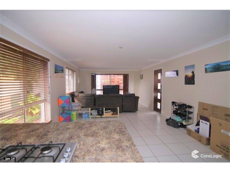 5 Solomon Court, Carrara QLD 4211