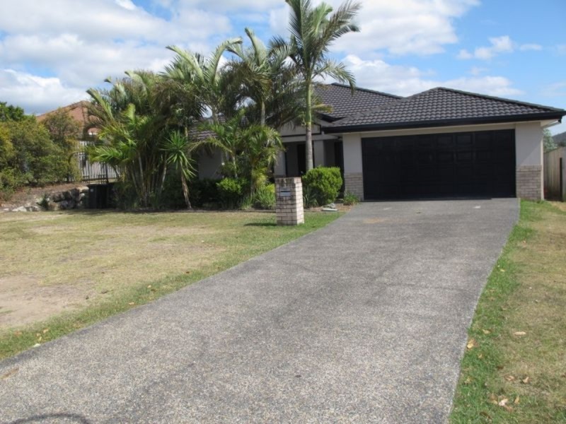 5 Whitely Circuit, Maudsland QLD 4210