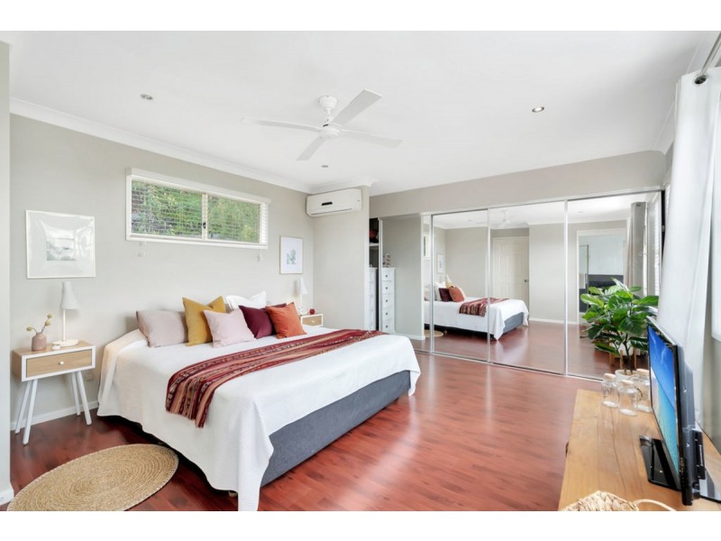 34 Paddington Drive, Carrara QLD 4211