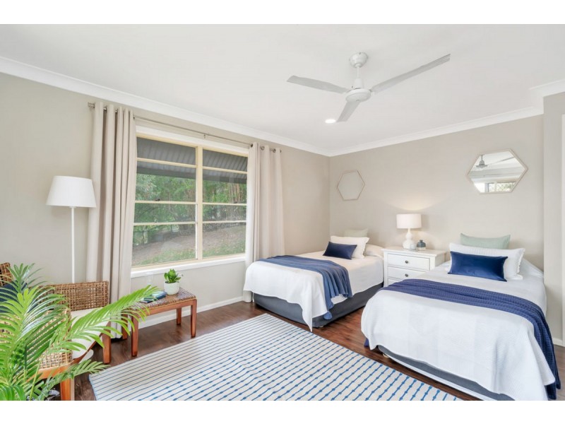 34 Paddington Drive, Carrara QLD 4211