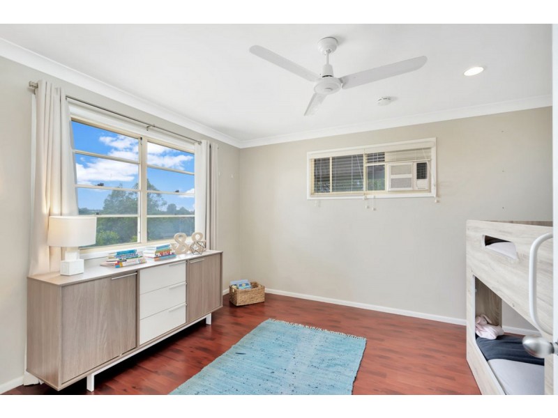 34 Paddington Drive, Carrara QLD 4211