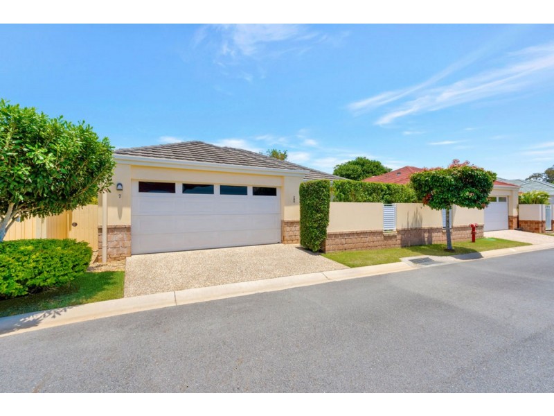 7/11 Eden Court, Nerang QLD 4211