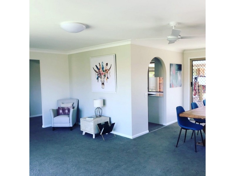 10 Agave Street, Elanora QLD 4221