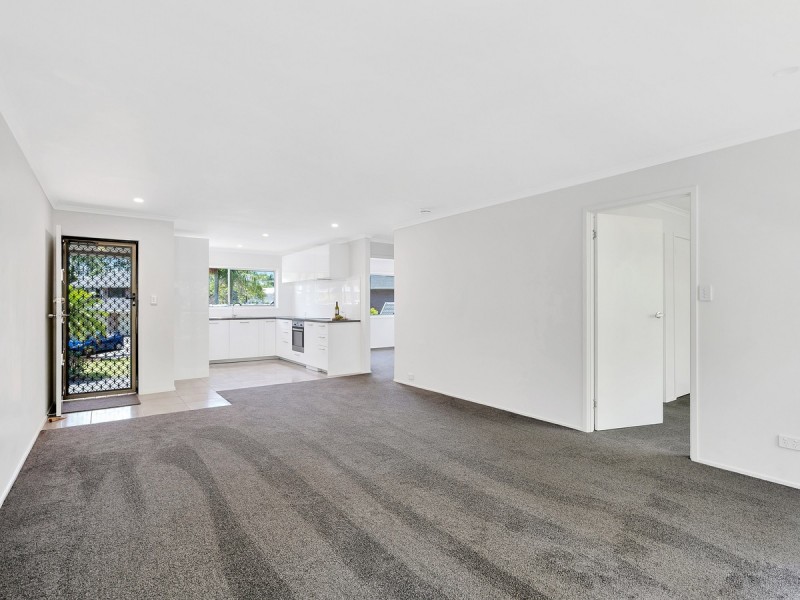 10/82 Lawrence Drive, Nerang QLD 4211