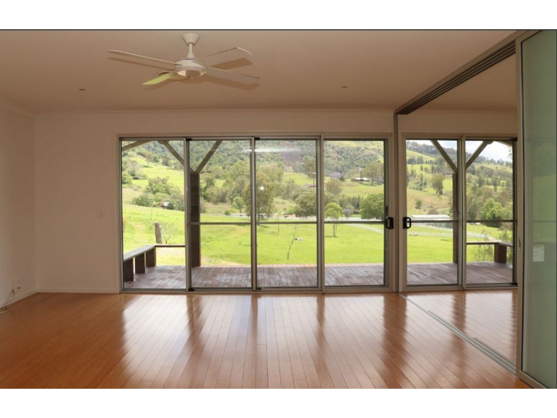 89 Rowe Road, Ferny Glen QLD 4275