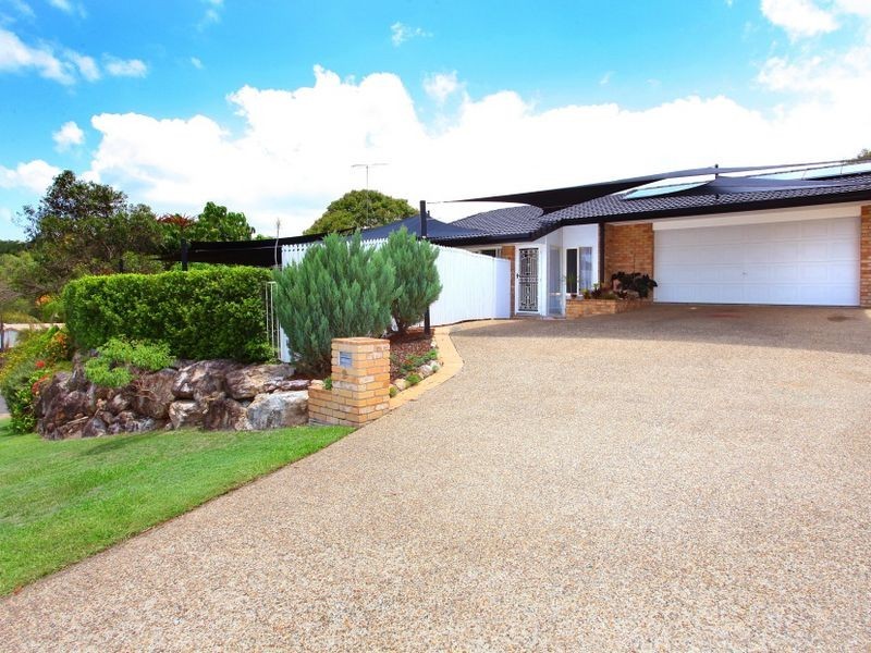 2 Hampstead Court, Highland Park QLD 4211