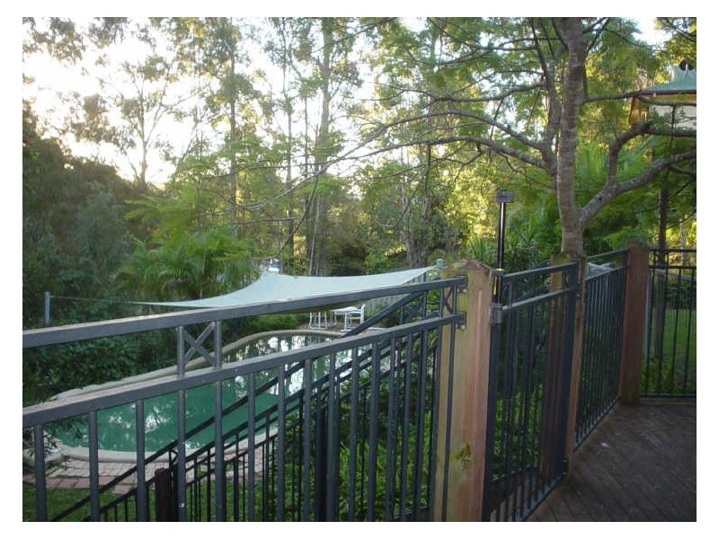19-21 Ben Lomond Drive, Highland Park QLD 4211