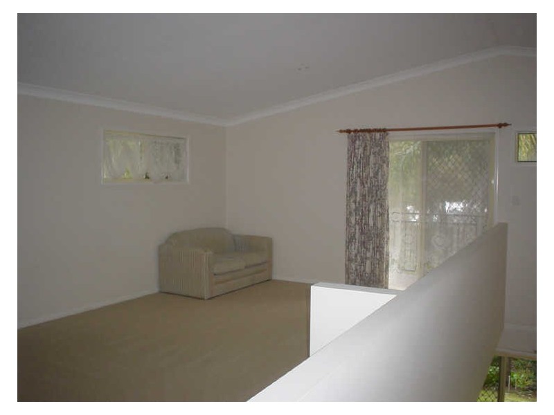 19-21 Ben Lomond Drive, Highland Park QLD 4211