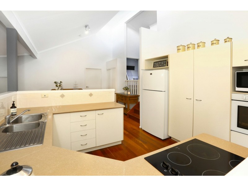 63-65 Trentbridge Court, Mount Nathan QLD 4211