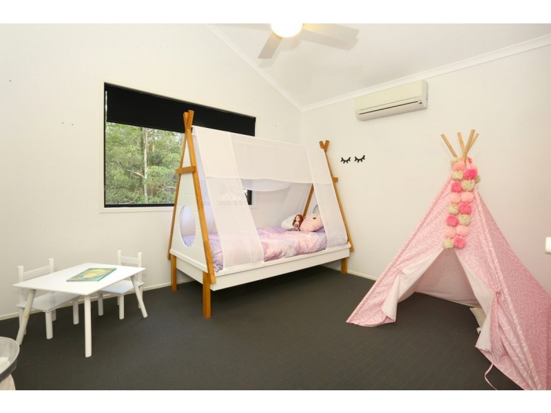 63-65 Trentbridge Court, Mount Nathan QLD 4211