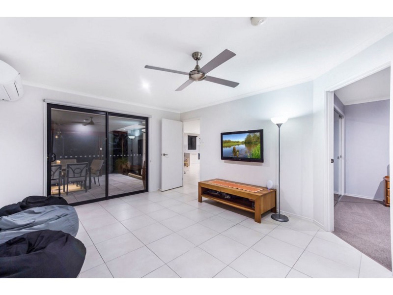2 Burley Griffin Drive, Maudsland QLD 4210