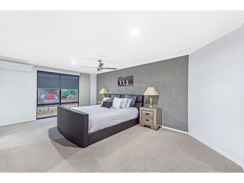 2 Burley Griffin Drive, Maudsland QLD 4210