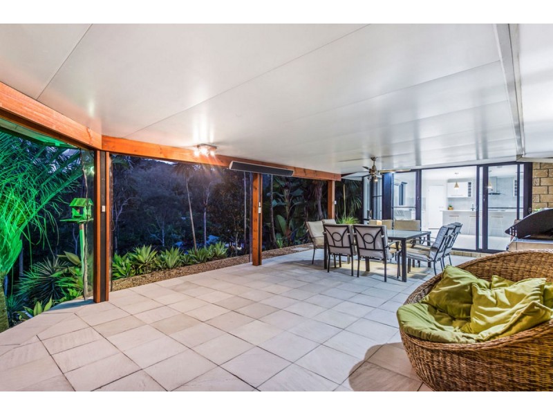 2 Burley Griffin Drive, Maudsland QLD 4210