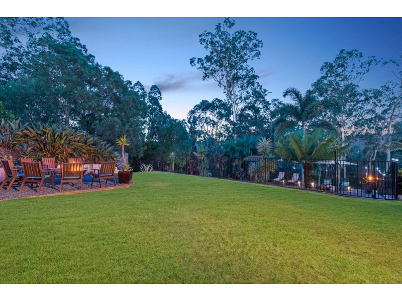 2 Burley Griffin Drive, Maudsland QLD 4210