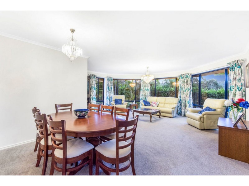 2 Burley Griffin Drive, Maudsland QLD 4210