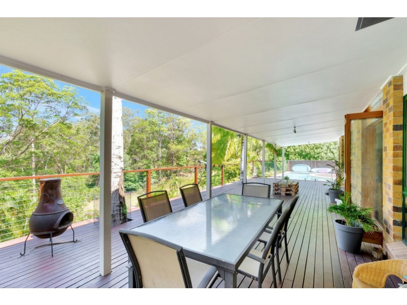 105 Henri Robert Drive, Clagiraba QLD 4211