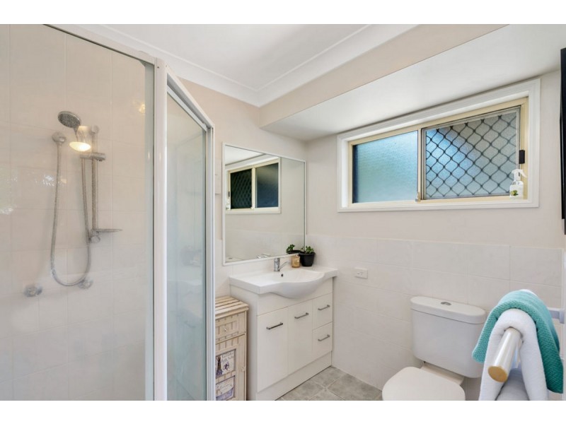 10 Avonbury Court, Carrara QLD 4211