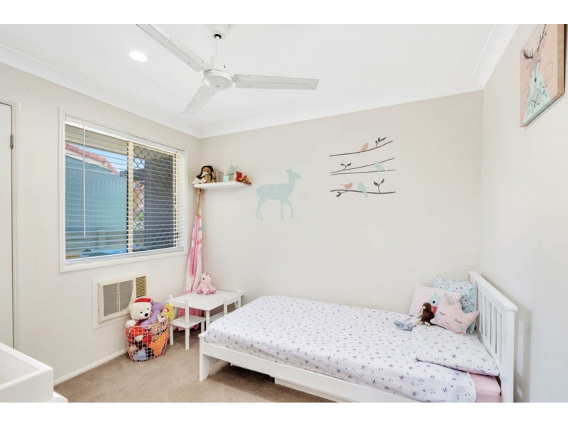 10 Avonbury Court, Carrara QLD 4211