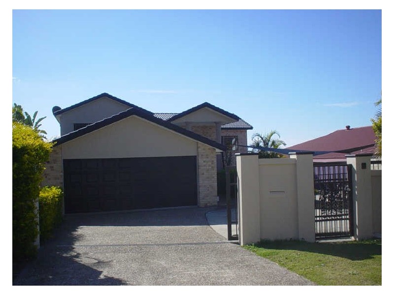 15 Marriott Way, Highland Park QLD 4211