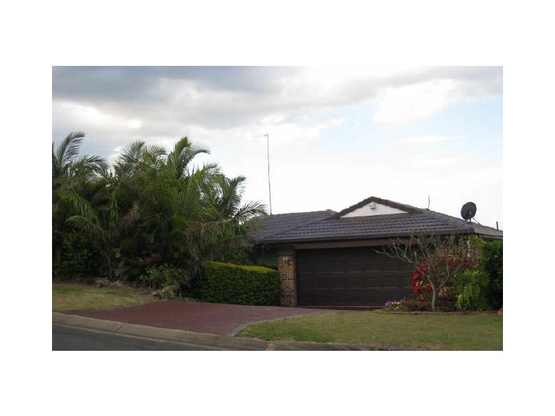 18 Trafalgar Street, Highland Park QLD 4211