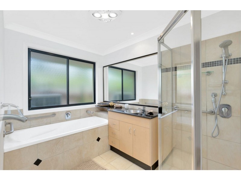 53 Crane Crescent, Nerang QLD 4211