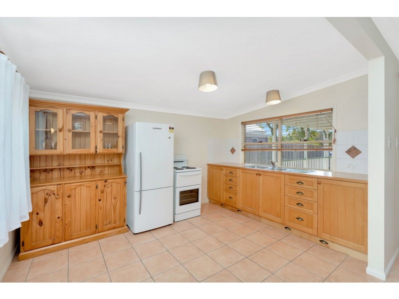 24 Debbie Way, Nerang QLD 4211
