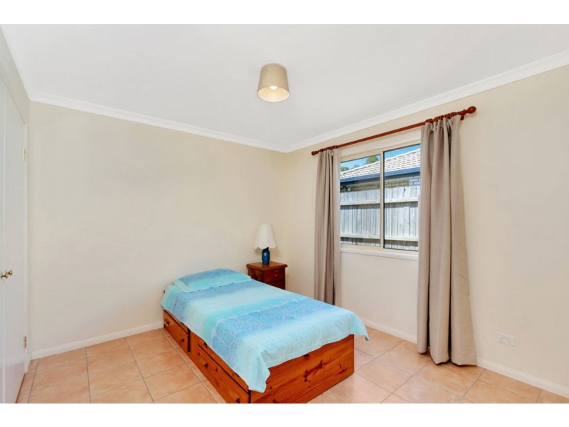24 Debbie Way, Nerang QLD 4211