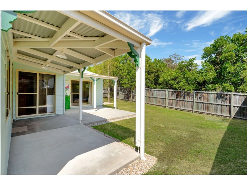 24 Debbie Way, Nerang QLD 4211